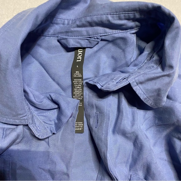 Vuori Trestles Twill Button Up in Bluebell Large - Picture 2 of 8